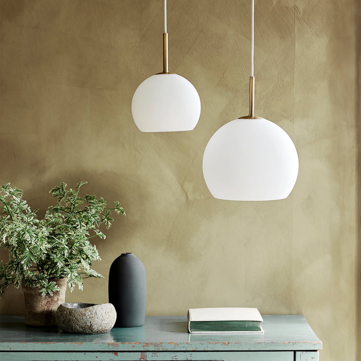 Frandsen - Ball pendant light glass Ø 18 cm and Ø 25 cm, opal white