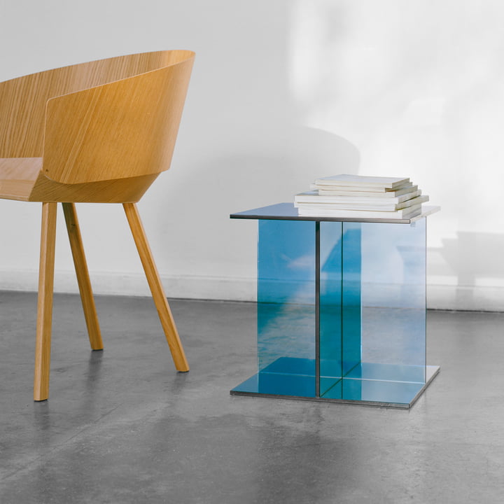 e15 - Four side table, 40 x 40 cm, dark blue