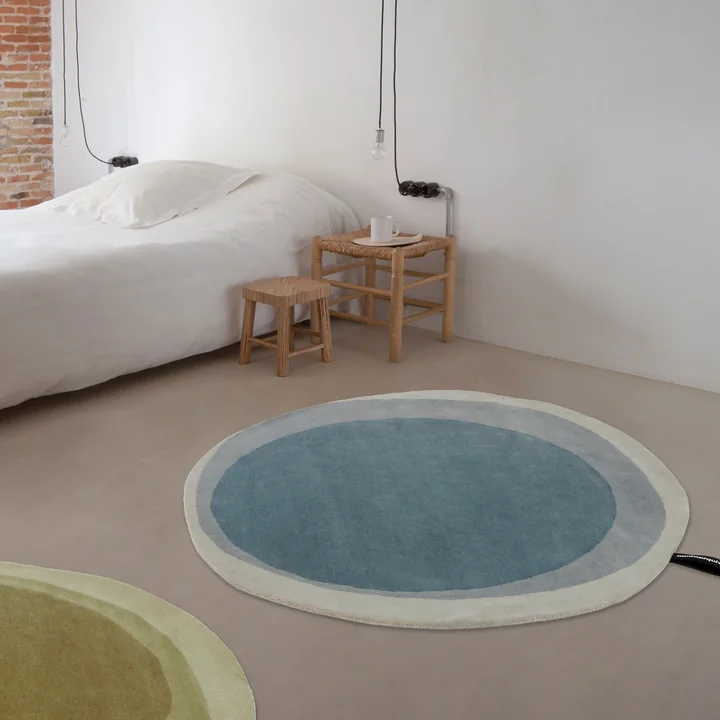nanimarquina - Layers rug, Ø 120 cm, blue / green (Exclusive Edition)