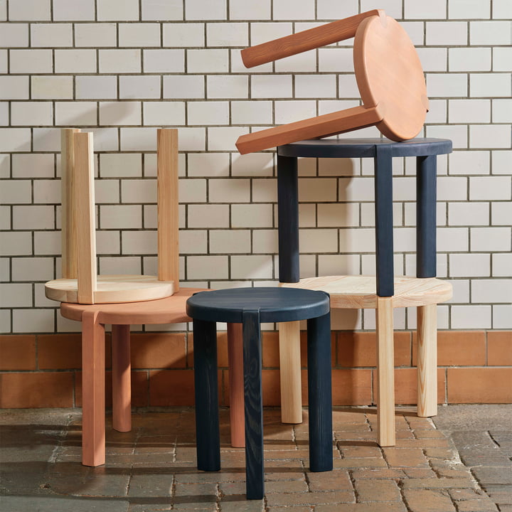 FDB Møbler - D108 Ragnesminde side tables, Ø 35 cm and Ø 48 cm