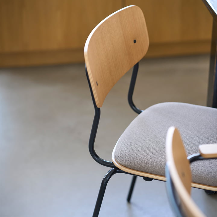 FDB Møbler - J182 Holmen chair, black / oak / taupe (Grain 61230)