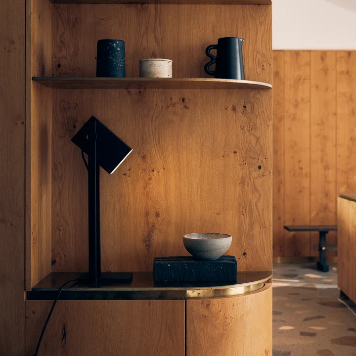 BF Quadro table lamp, black by Frandsen