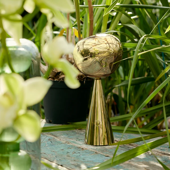 Tom Dixon - Melt LED table lamp with rechargeable battery, gold