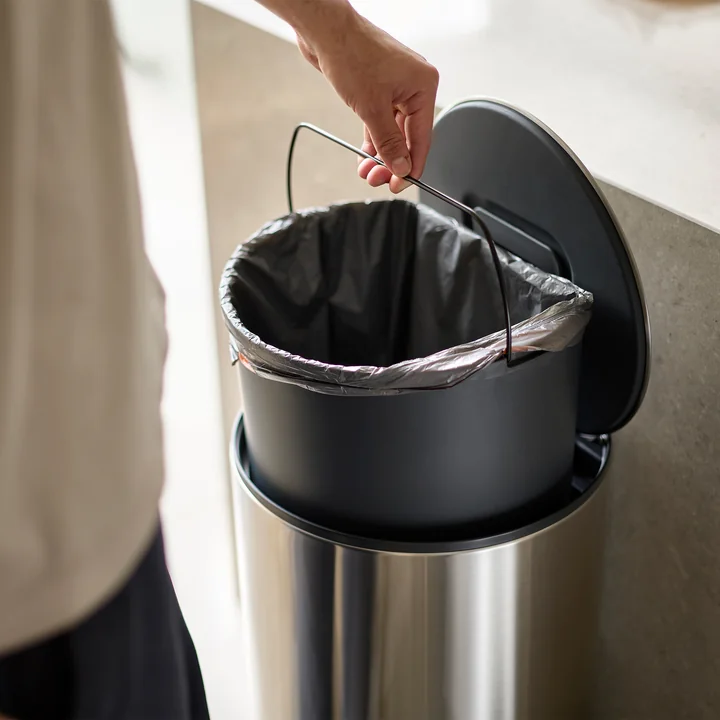 Joseph Joseph - Arc Pedal bin, 30 L, stainless steel