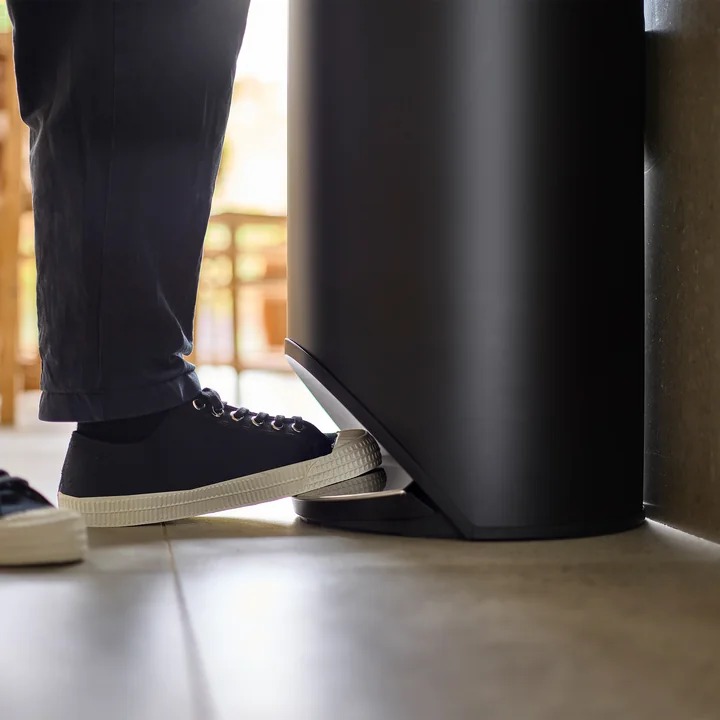 Joseph Joseph - Arc Pedal bin, 30 L, black