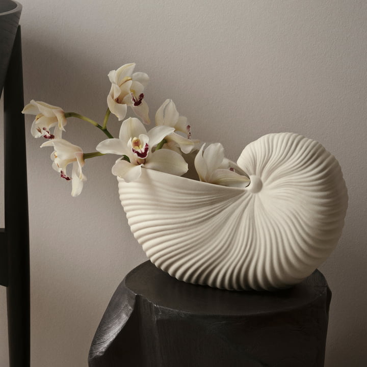 Shell Pot from ferm Living in off-white