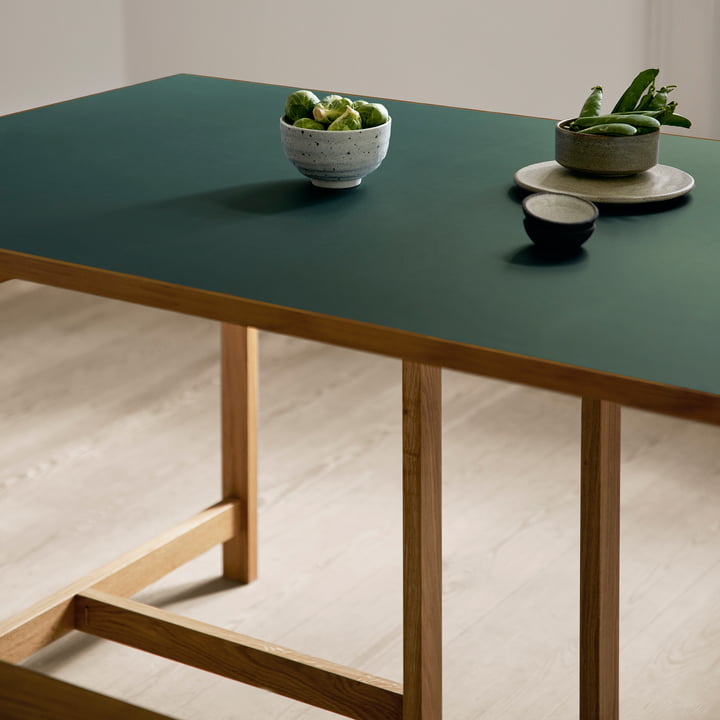 Moebe - Dining table