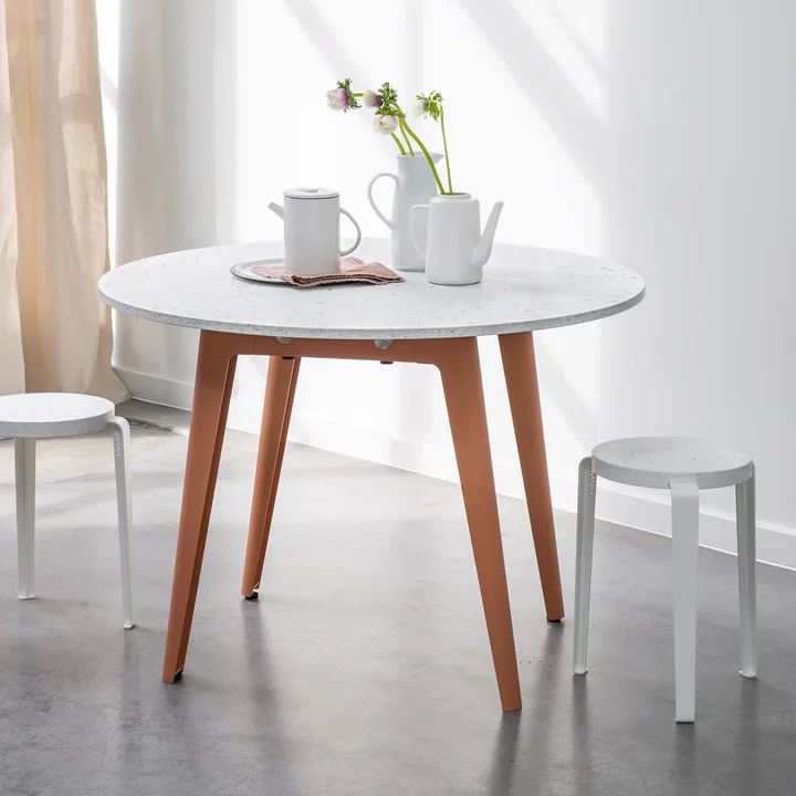 TipToe - NEW MODERN Venezia Dining table