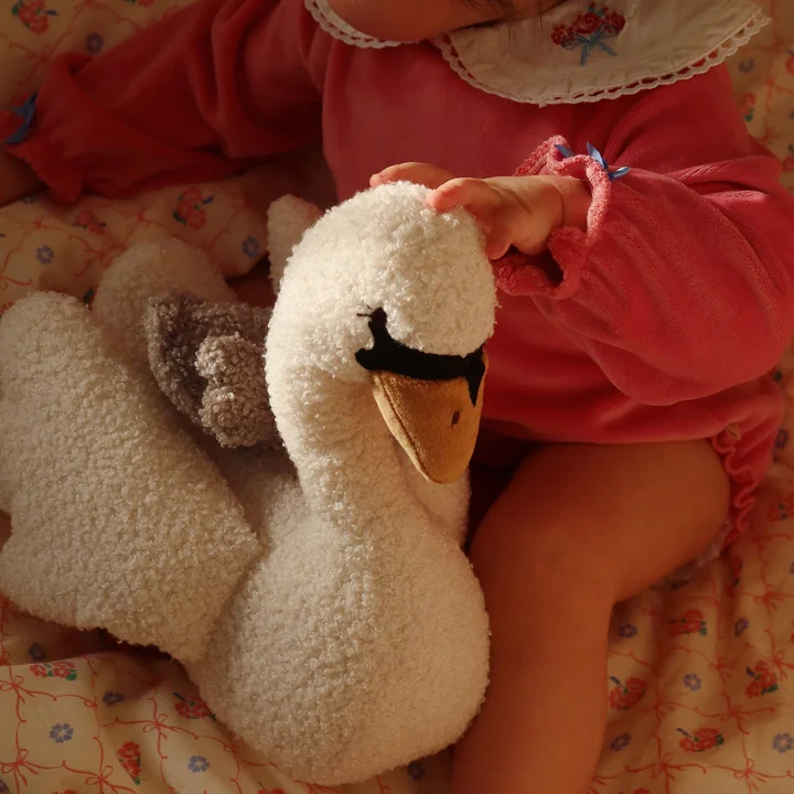 Konges Sløjd - Music cuddly toy swan