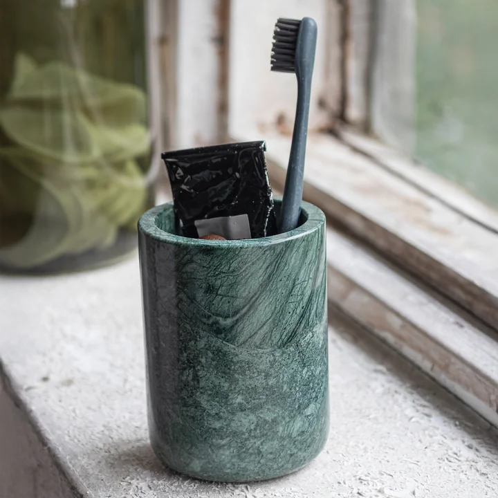 Mette Ditmer - Marble toothbrush tumbler, dark forest