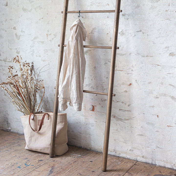 Mette Ditmer - Roots towel ladder 180 x 60 cm, dark oiled pine