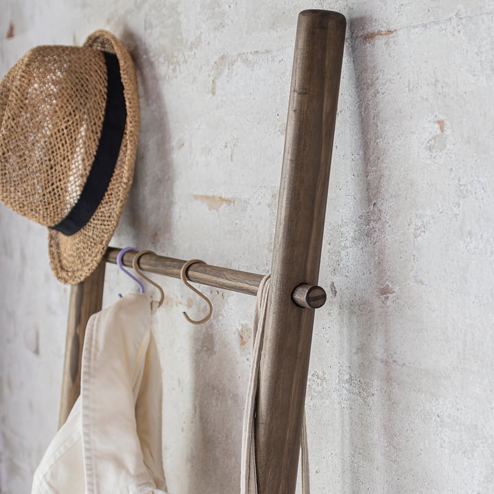 Mette Ditmer - Roots towel ladder 180 x 60 cm, dark oiled pine