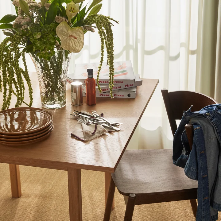 Hübsch Interior - Geo dining table 110 x 110 cm, oak
