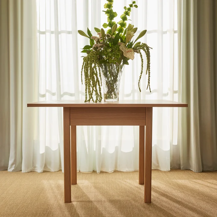 Hübsch Interior - Geo dining table 110 x 110 cm, oak