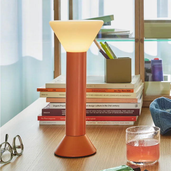 Hübsch Interior - Flash rechargeable lamp, metallic orange