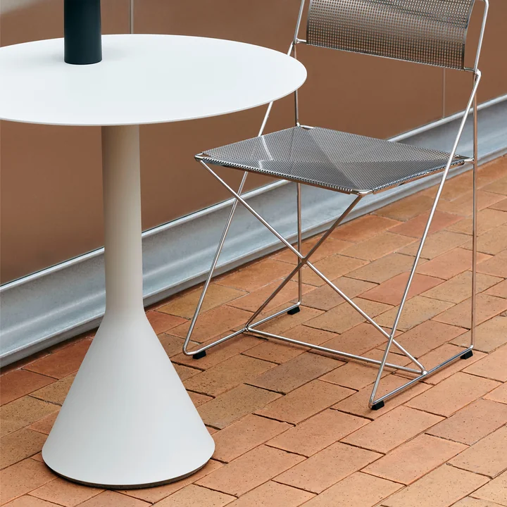 HAY - Palissade Cone Bistro table Ø 70 x H 74 cm, sky gray