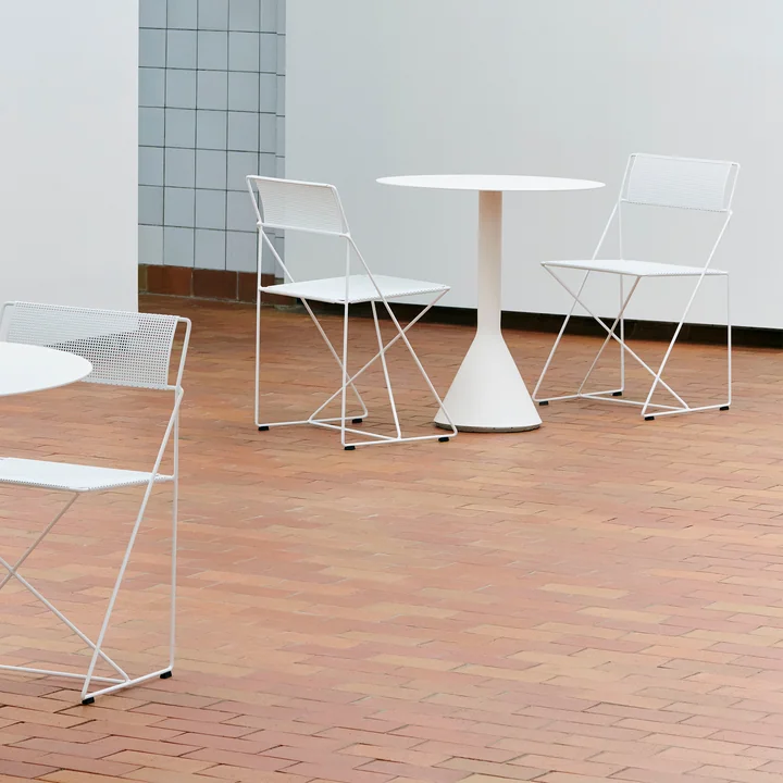HAY - Palissade Cone Bistro table Ø 70 x H 74 cm, cream white