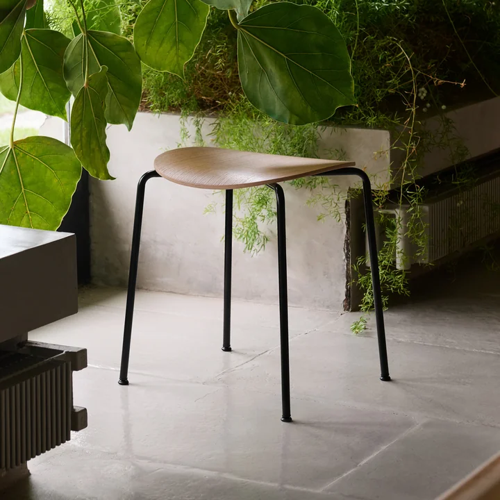 & Tradition - Pavilion AV36 Stool, H 46 cm, oak (felt glides)