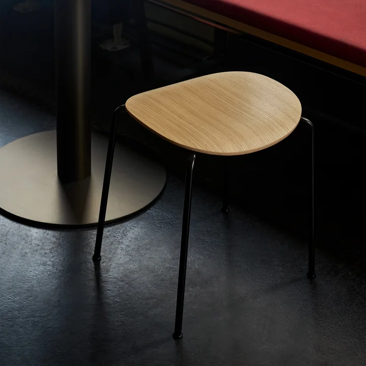 & Tradition - Pavilion AV36 Stool, H 46 cm, oak (felt glides)