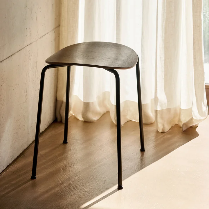 & Tradition - Pavilion AV36 Stool, H 46 cm, walnut (felt glides)