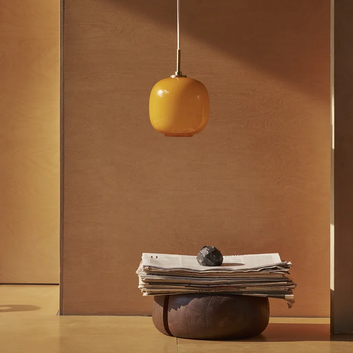 Louis Poulsen - VL45 Radiohus pendant light, brass / glossy amber