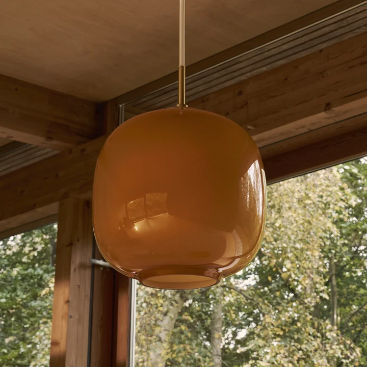 Louis Poulsen - VL45 Radiohus pendant light, brass / glossy amber