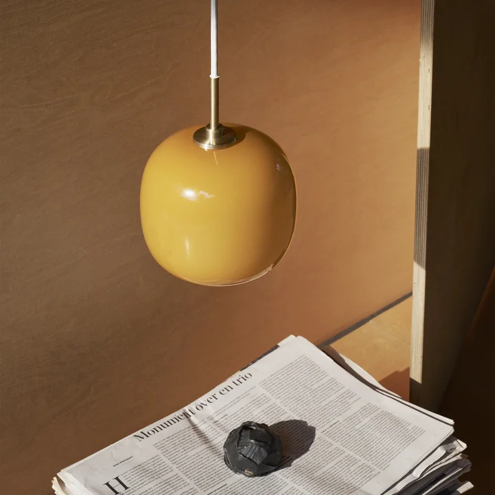Louis Poulsen - VL45 Radiohus pendant light, brass / glossy amber