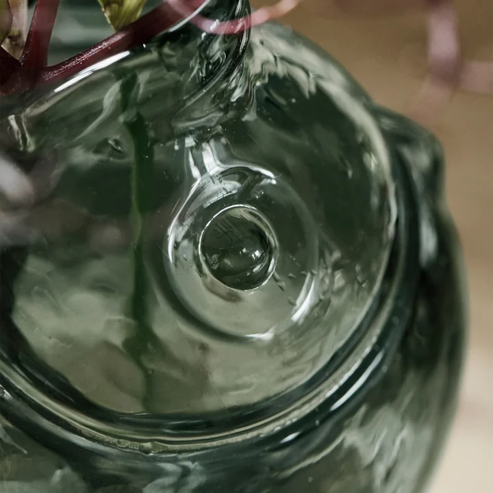 House Doctor - Fish vase, h 17.5 cm, smoked gray