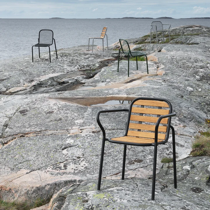 Normann Copenhagen - Vig Armchair, black / robinia