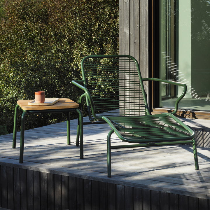 Normann Copenhagen - Vig Deck chair, dark green, side table, dark green / robinia