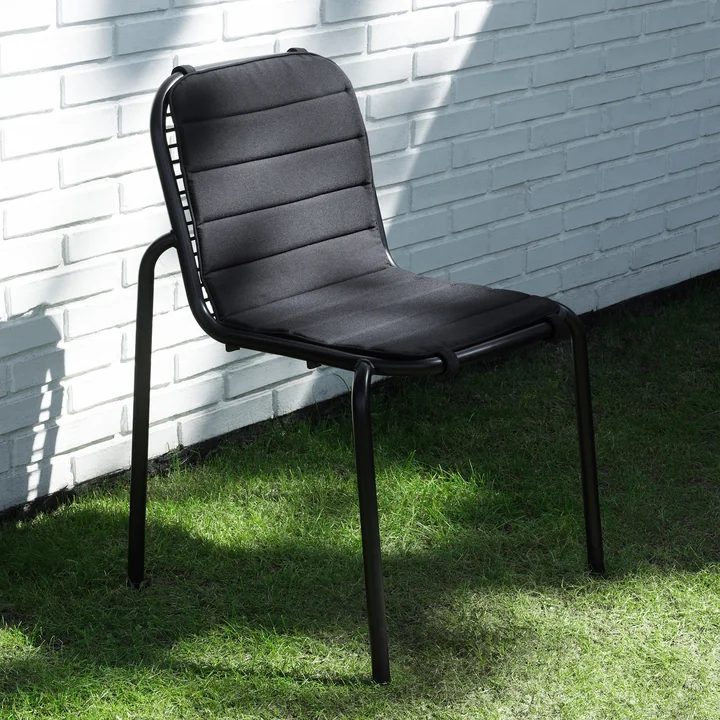 Normann Copenhagen - Vig Chair, black with seat cushion