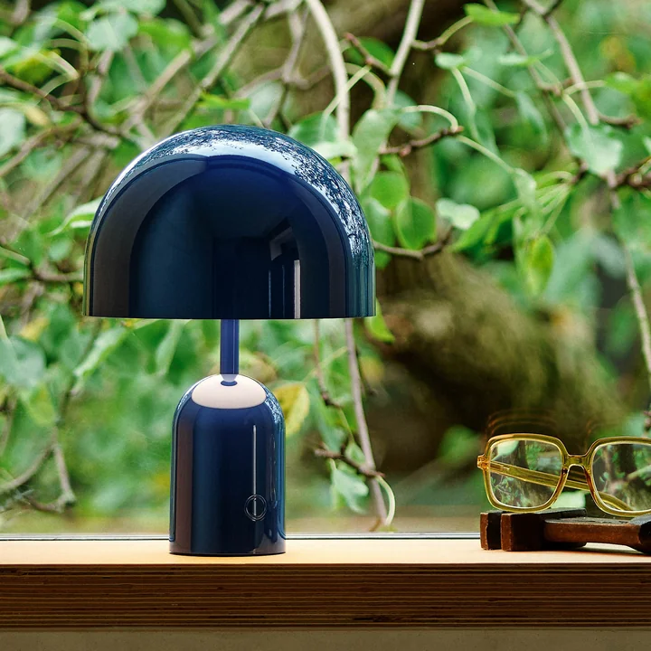 Tom Dixon - Bell LED table lamp with rechargeable battery, indigo