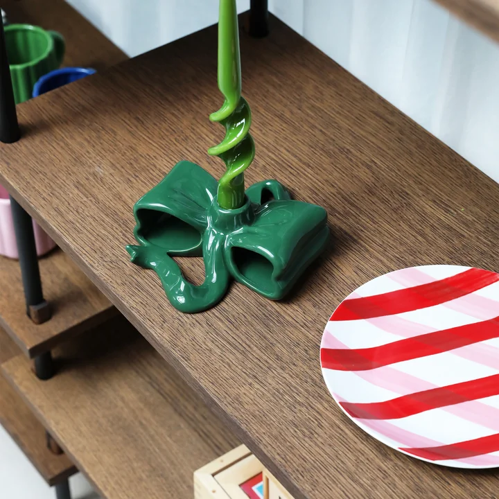 & klevering - Ribbon candle holder, green, Bliss plate
