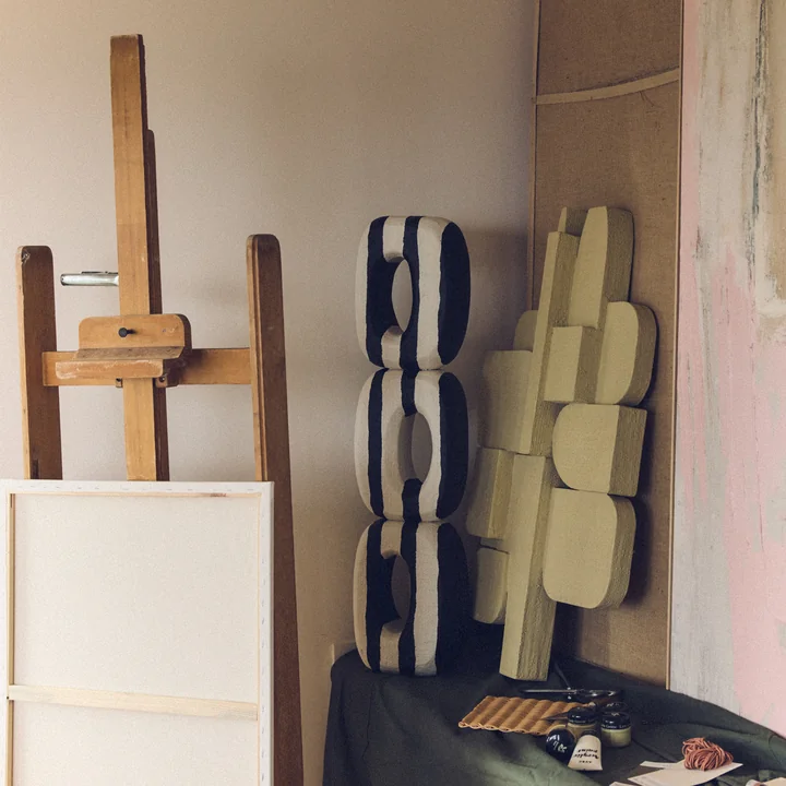 HKliving - Monochrome art sculpture, black / white