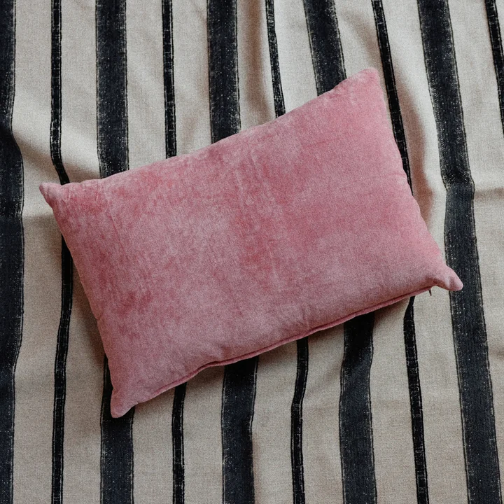 HKliving - Velvet cushion, 40 x 60 cm, rose