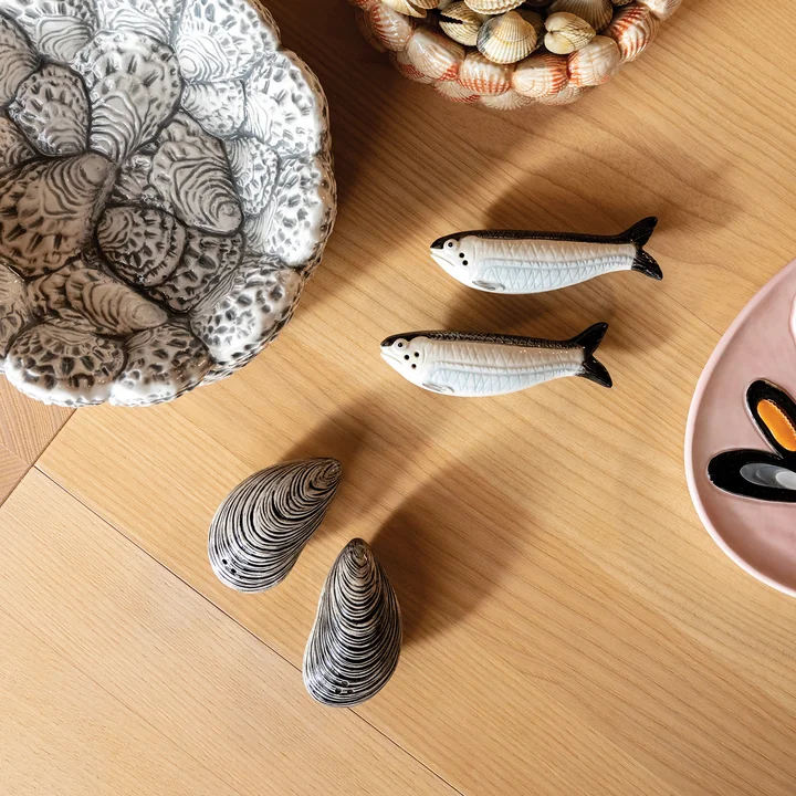 & klevering - Salt and pepper shakers