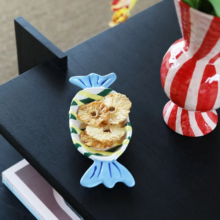 & klevering - Goody serving plate M, multicolored