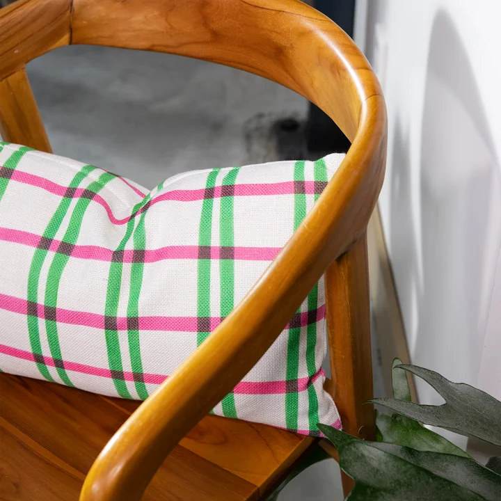 & klevering - Clash Cushion 50 x 30 cm, pink / green
