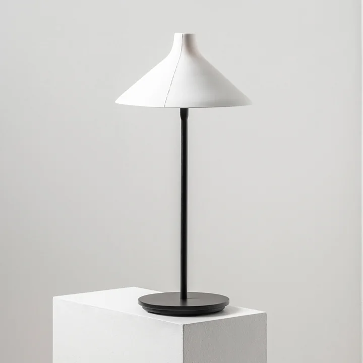 Serax - Seam table lamp S, white