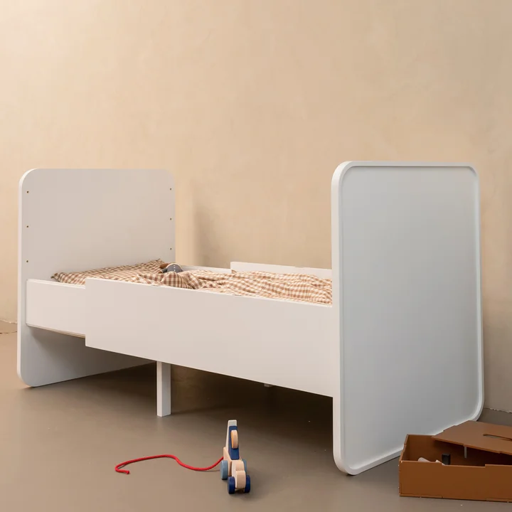 Form Baby & Junior Bed from Nofred