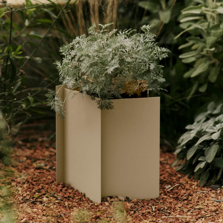 Ferm Living - Fragma Plant pot, Ø 27.5 x H 29 cm, cashmere