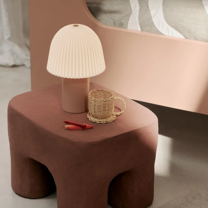 Ferm Living - Frill LED table lamp with rechargeable battery, white / pink