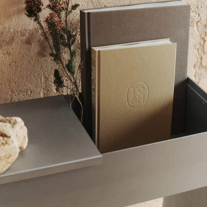 Ferm Living - Bearing Plant Box, aluminum