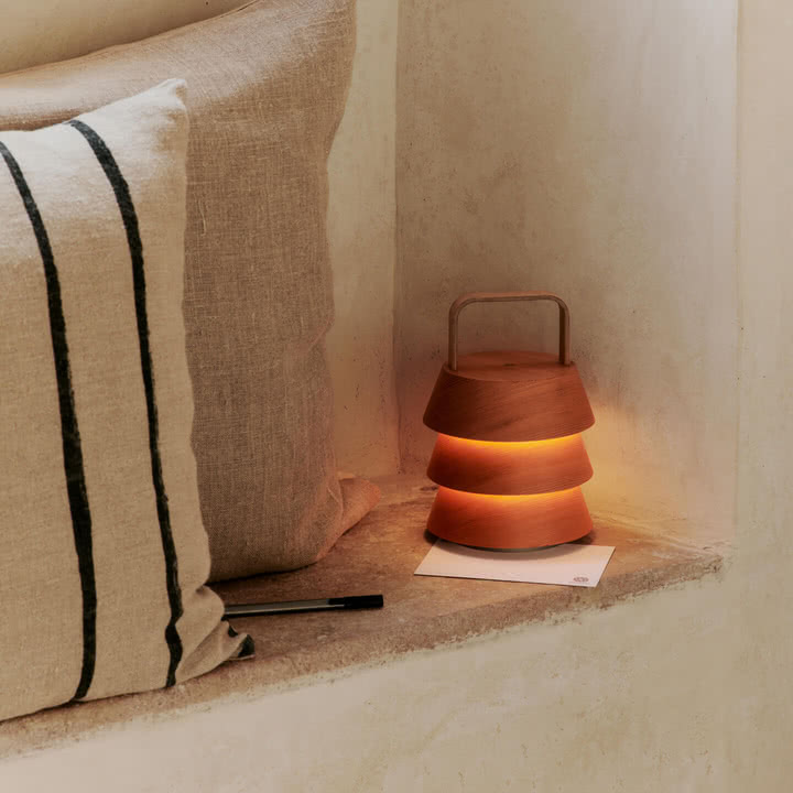Ferm Living - Oleo Cushion, 50 x 50 cm, natural linen / black