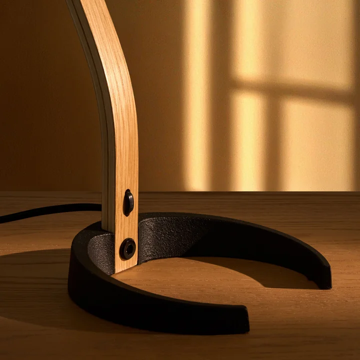 Timberline table lamp from Gubi