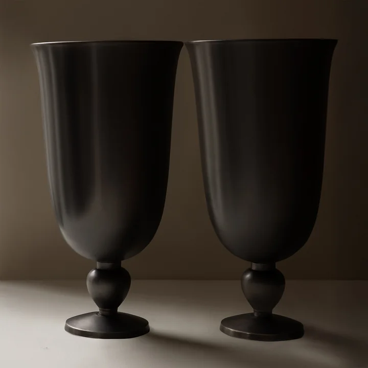 Audo - Pavot Vase, h 28.7 cm, dark brown