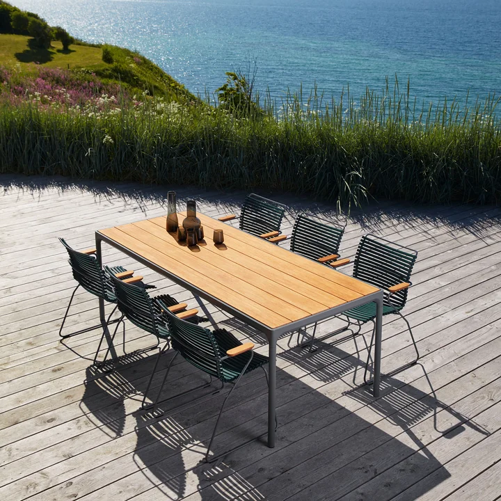 HOUE - FOUR Outdoor table