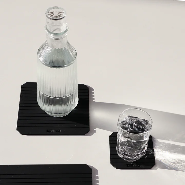 Nichba Design - Glass coasters S and M, black