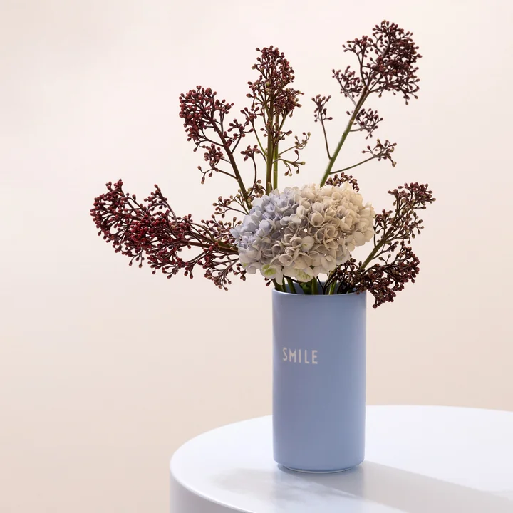 Design Letters - AJ Favourite Porcelain vase, Smile / dusty blue