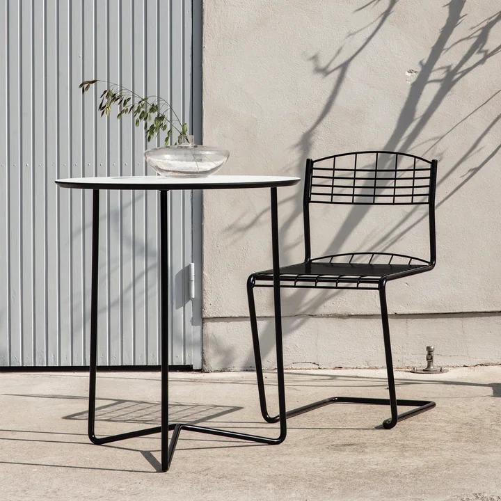 Grythyttan - High Tech garden table Ø 60 cm, white / black